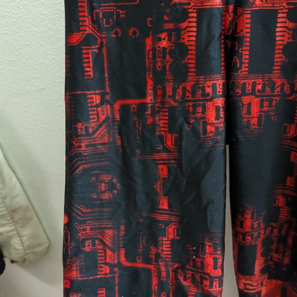 Blackmilk Red and Black Cyberpunk Rare - Picture 3 of 4